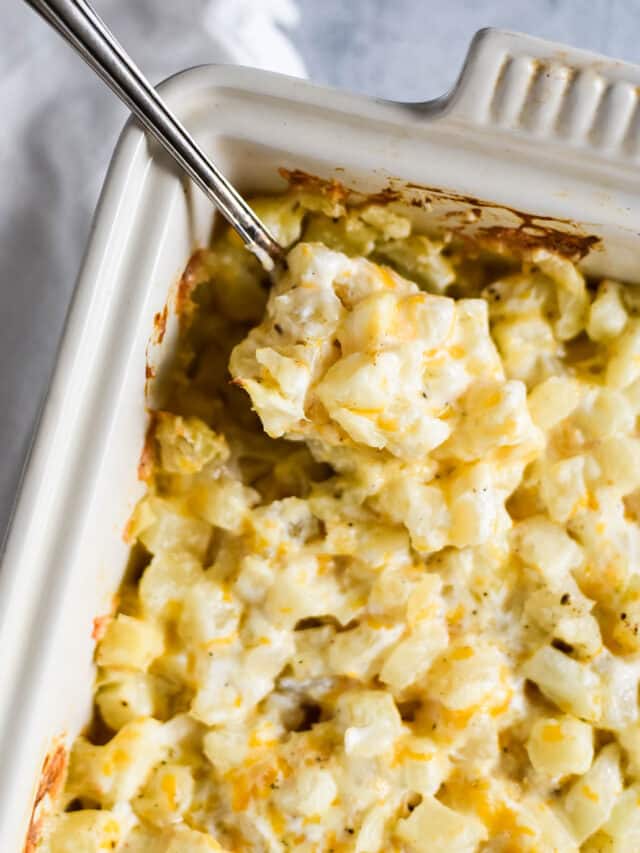 Cheesy Potato Casserole: Classic Comfort for Easter!