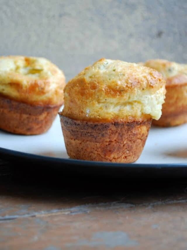 popovers with nutmeg and pepper on plate