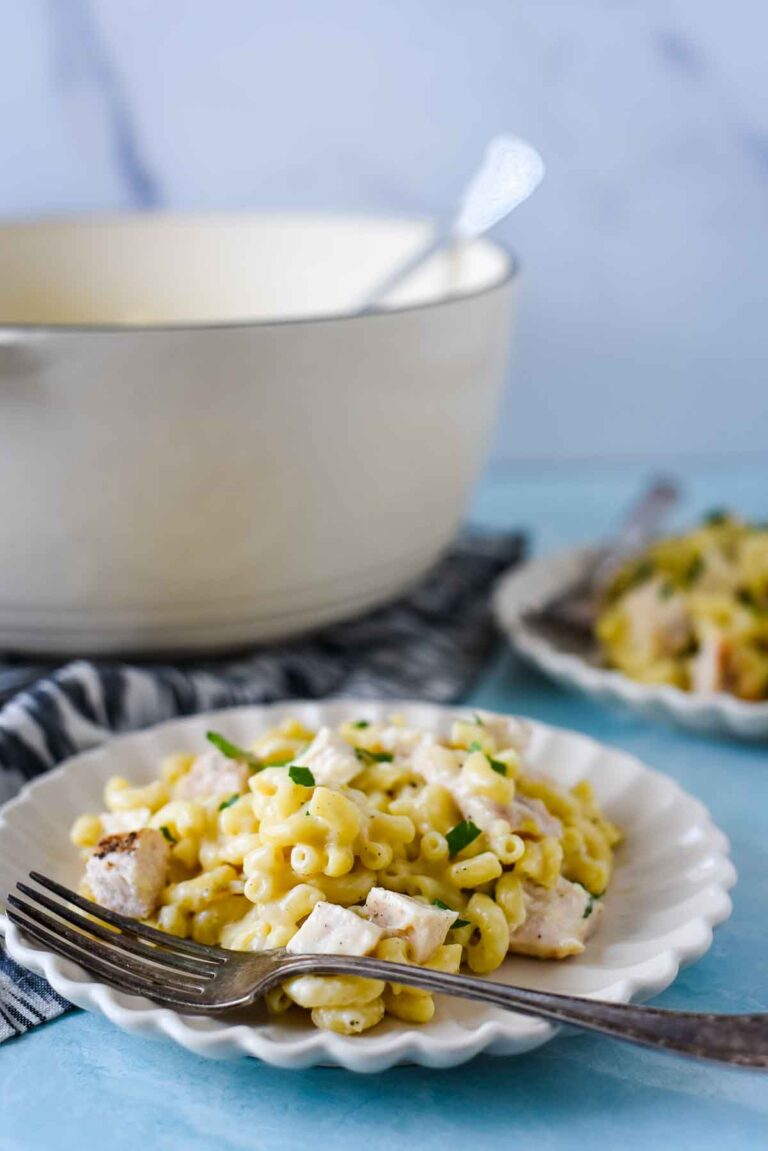 Green Chili Chicken Mac and Cheese The Gingered Whisk