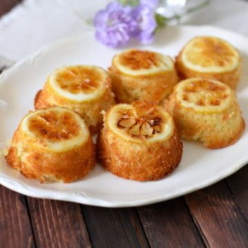 Game of Thrones Inspired Dessert: Bite Sized Lemon Pound Cakes