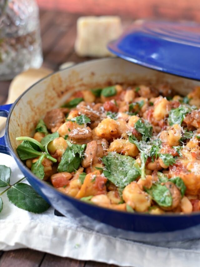 How to Make Skillet Ricotta Gnocchi with Sausage
