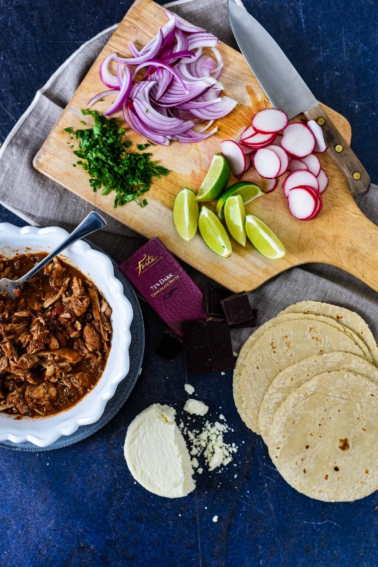 ingredients you need for chicken mole tacos