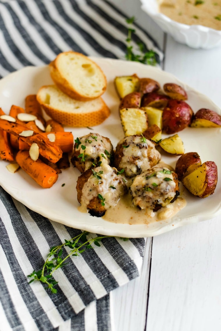Plate with pork meatballs and roasted veggies