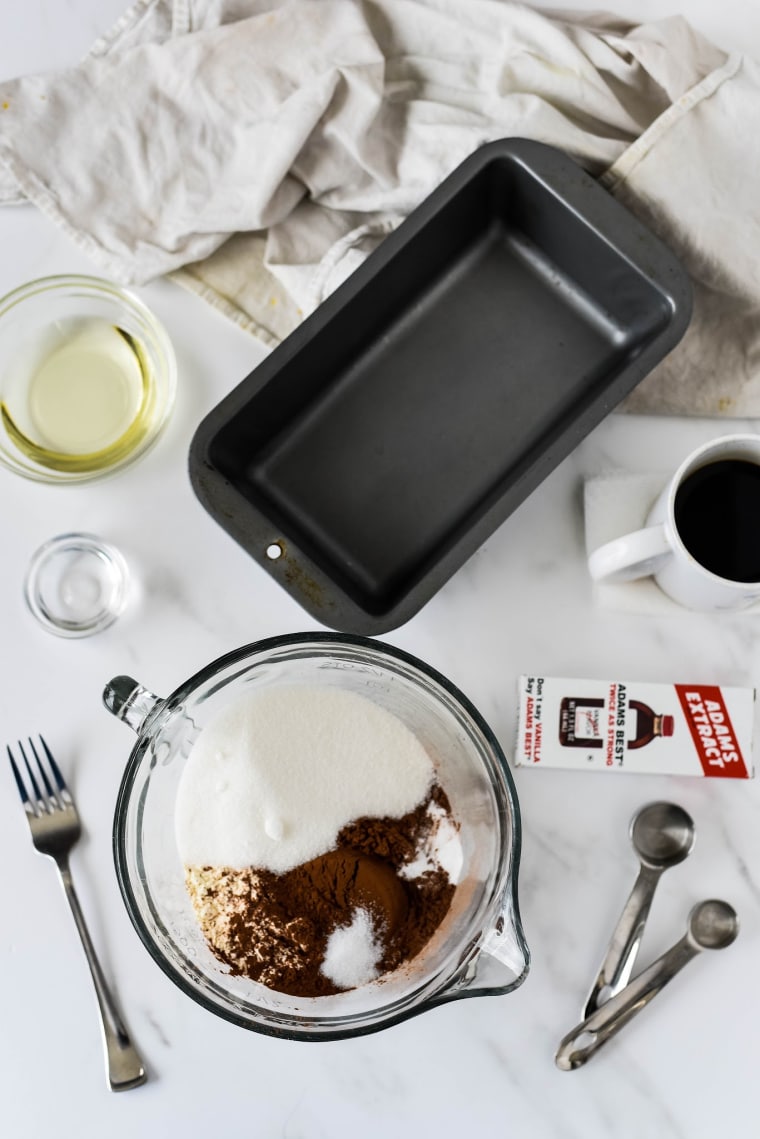 ingredients to make chocolate wacky cake recipe 