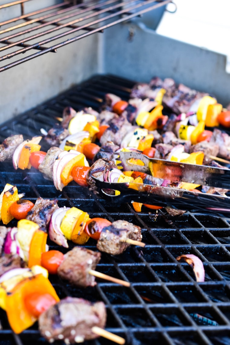 grilling za'atar beef skewers