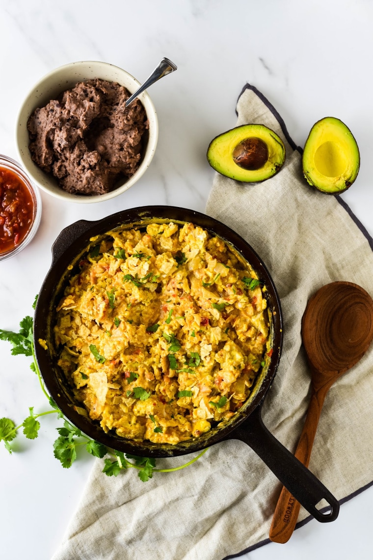 tex mex eggs in cast iron skillet