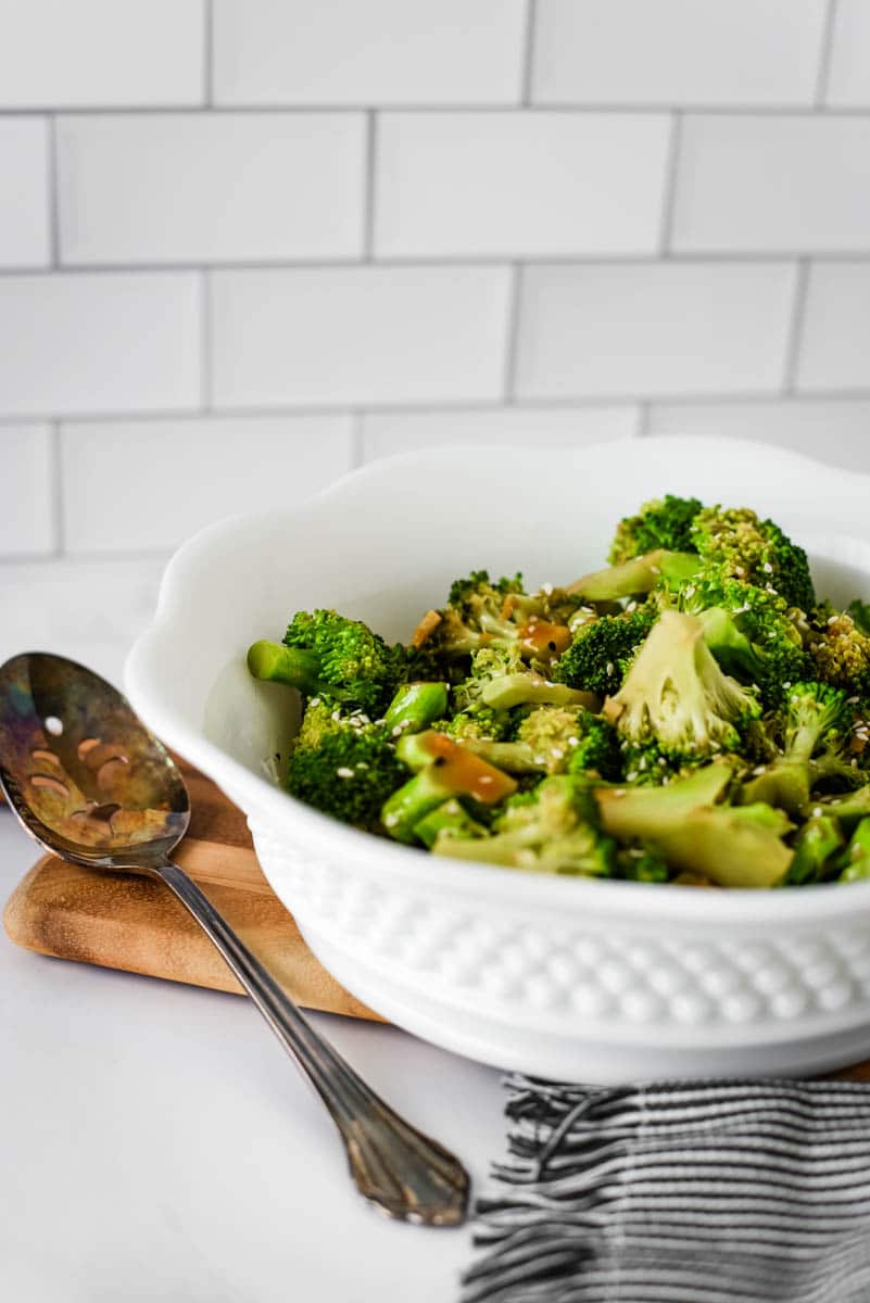 white bowl with broccoli and garlic miso sauce