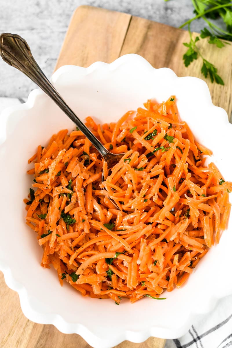 Kid Friendly French Carrot Salad Recipe - The Gingered Whisk