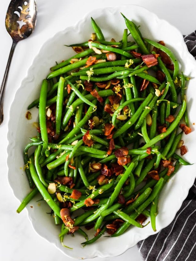 How to Make Green Beans Almondine with Bacon