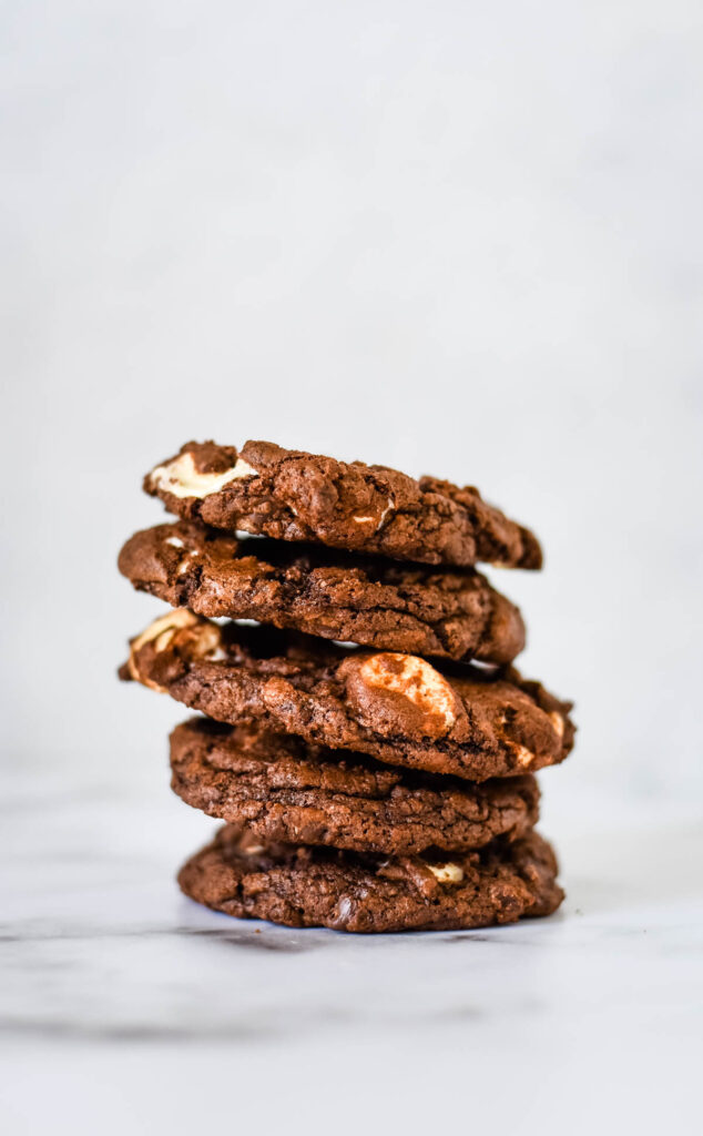 stack of chocolate cookies with marshmallows