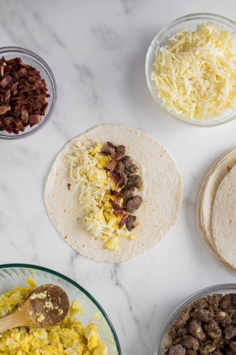 meal-prep-breakfast-burritos-the-gingered-whisk