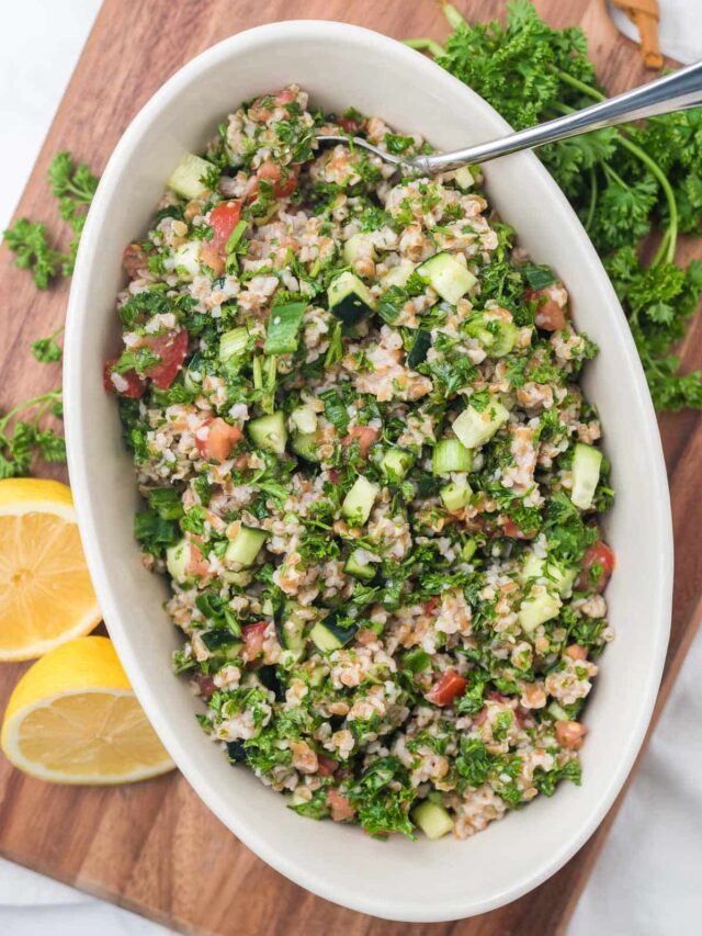 Fresh Tabbouleh: Perfect Side for Any Meal!
